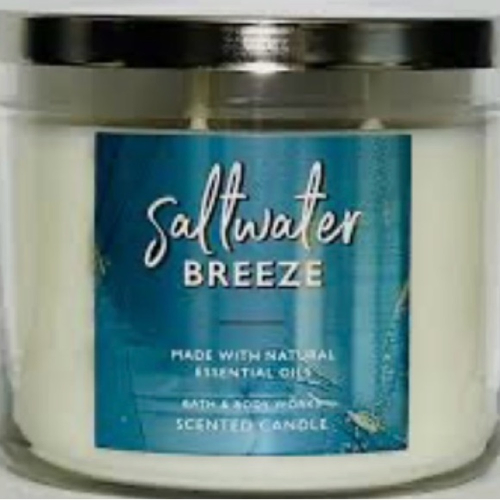 BN Bath & Body Works 3 wick Candle